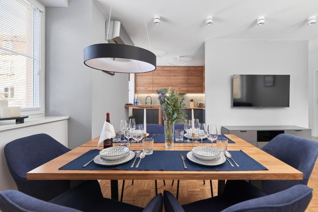 Apartment In The Heart Of By Renters Prestige *