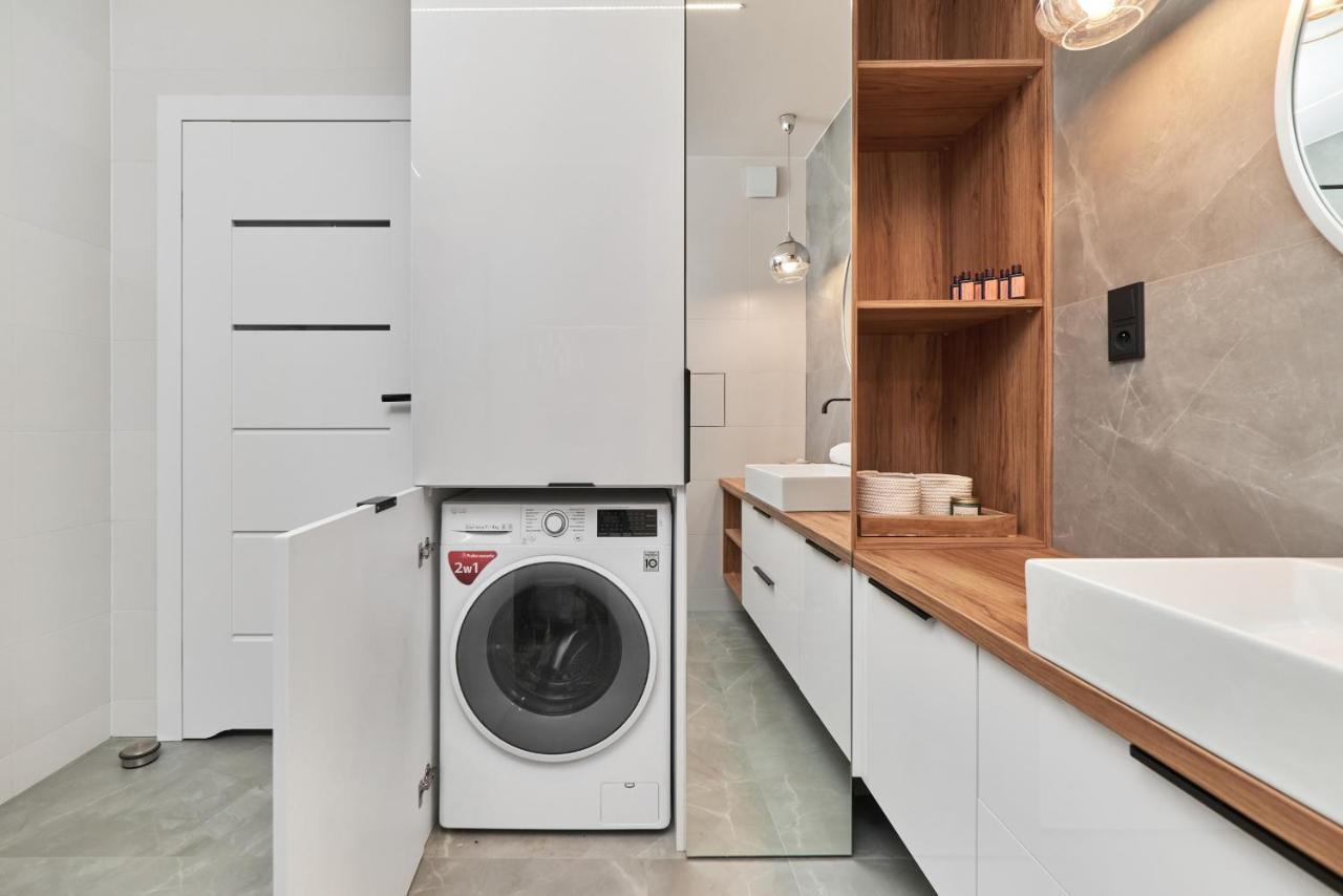 Apartment In The Heart Of By Renters Prestige Wroclaw