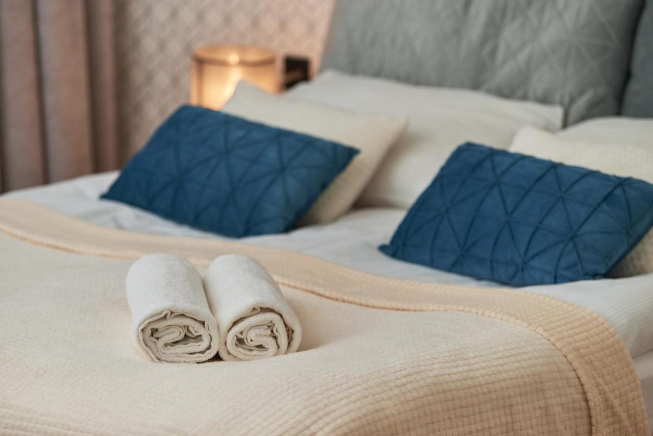 In The Heart Of By Renters Prestige Wroclaw