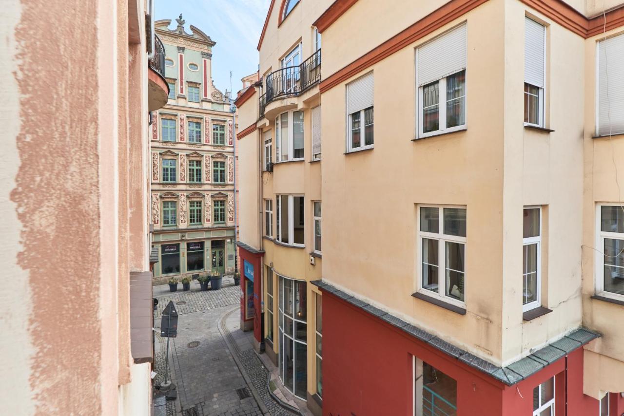 In The Heart Of By Renters Prestige Apartment Wroclaw