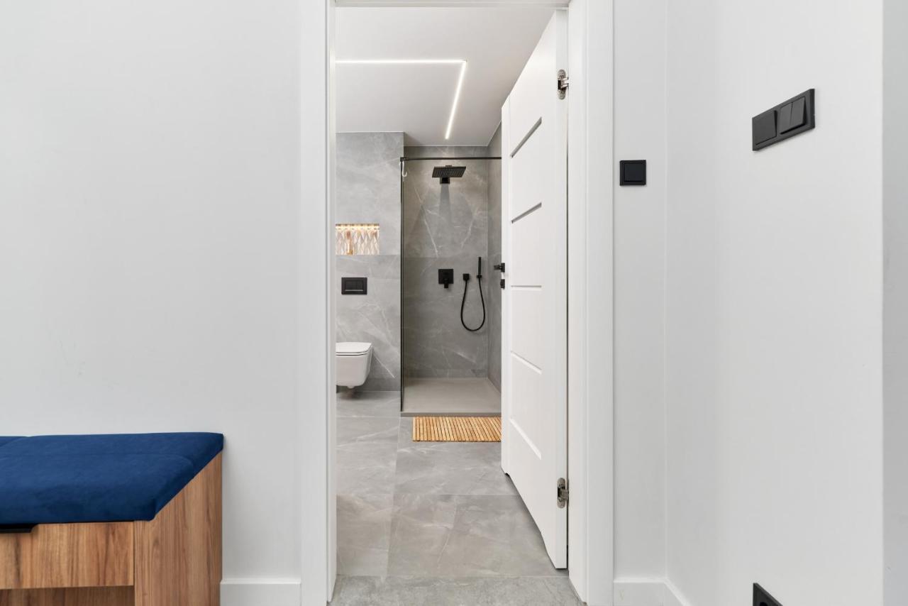 In The Heart Of By Renters Prestige Wroclaw